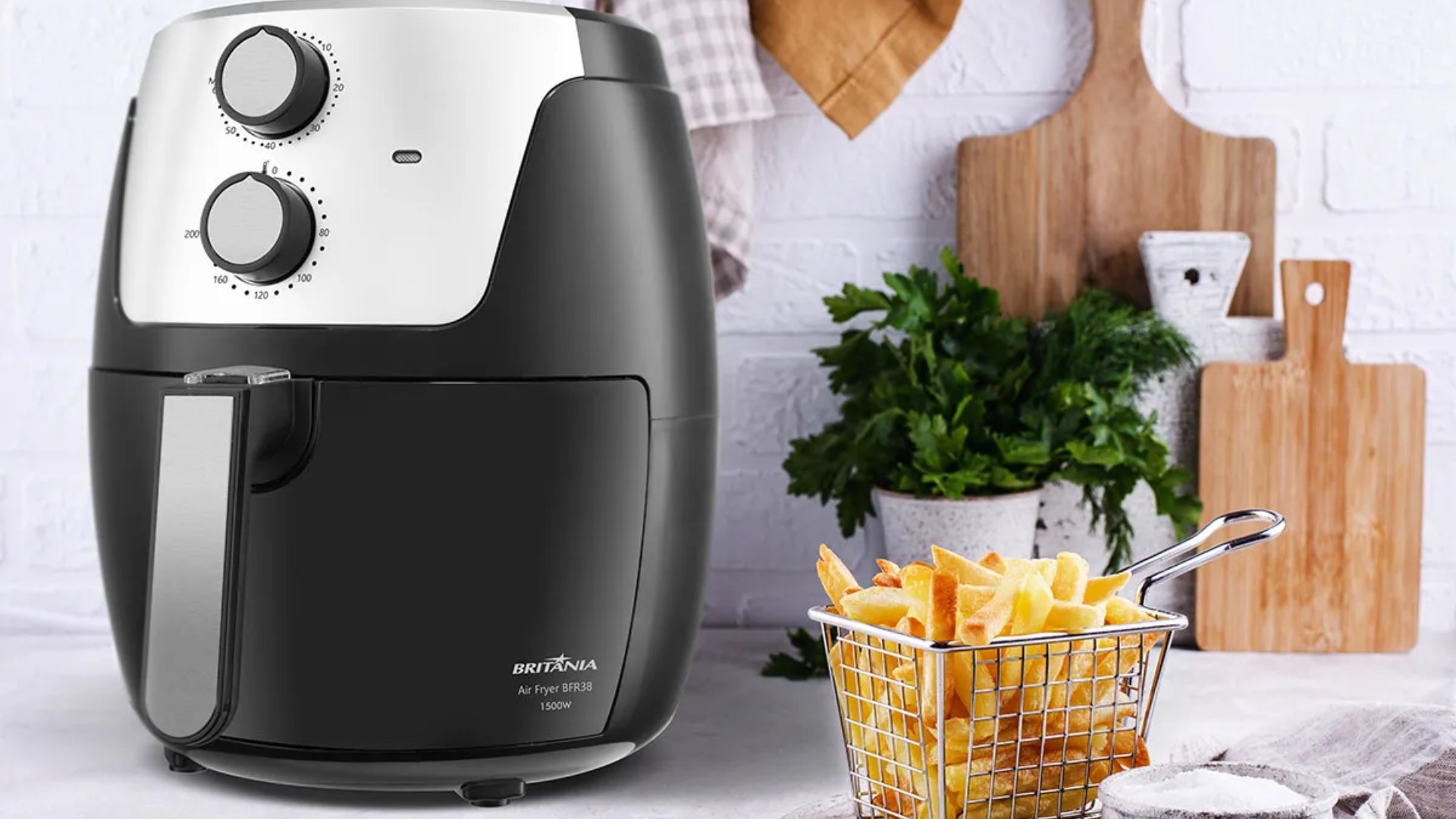Air Fryer Britânia BFR38: Mais Vendida da Shopee, Menos de R$200